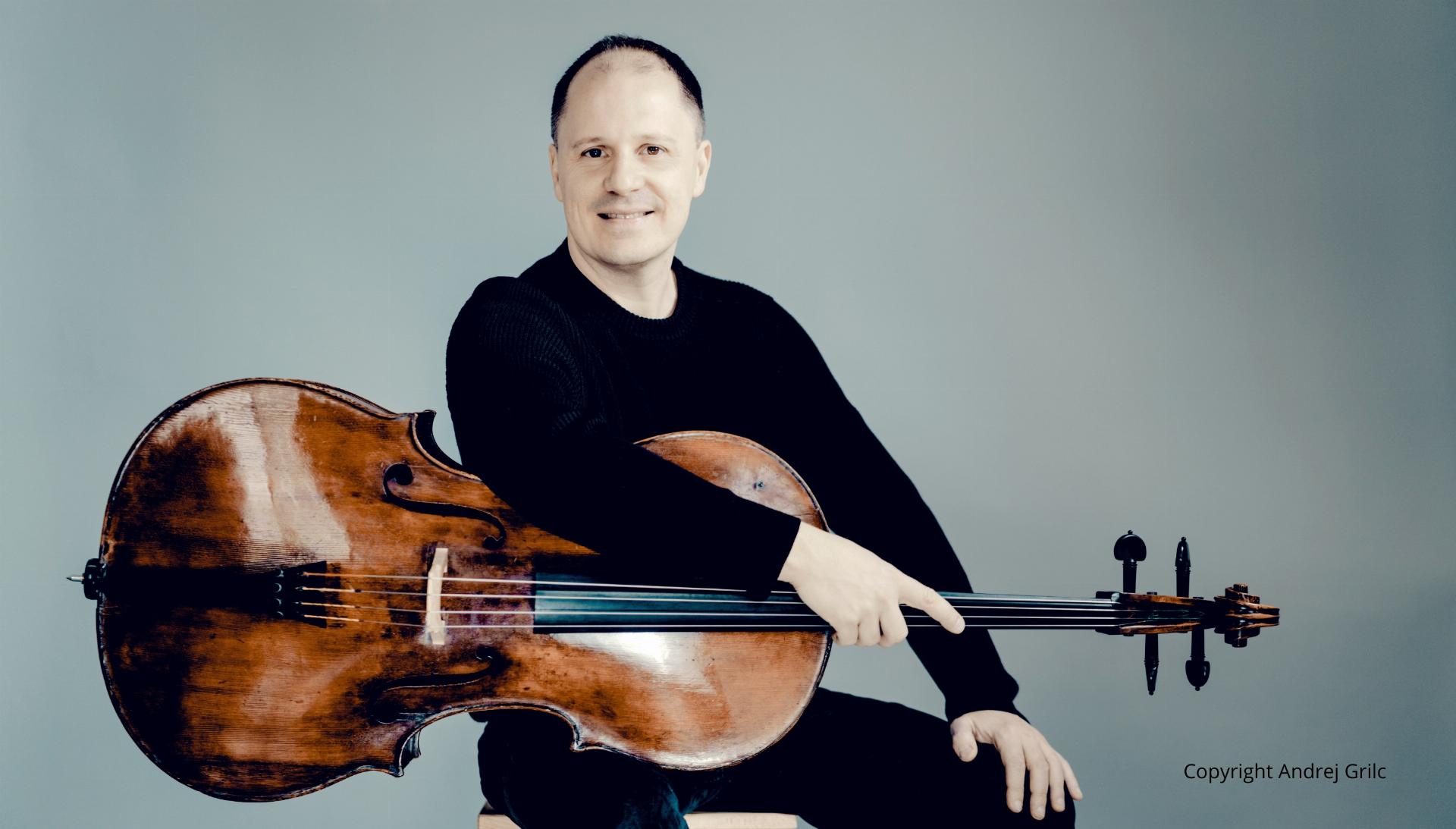 Copyright Amdrej Grilc